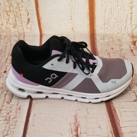 On Clouds Black Lavender And White - Picture 3 of 7